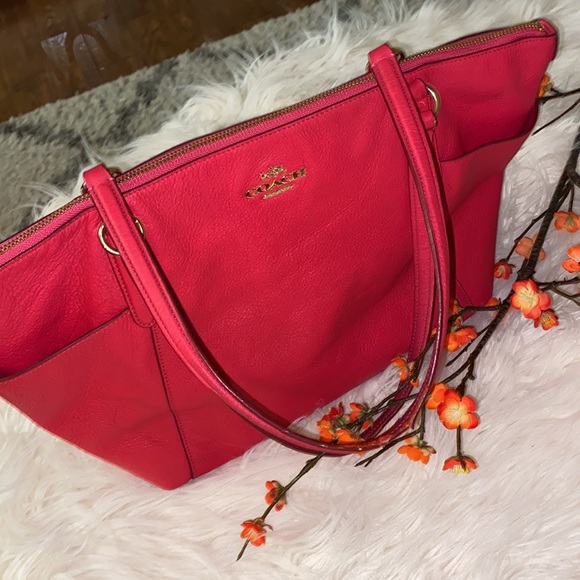 COACH leather purse - Picture 11 of 12